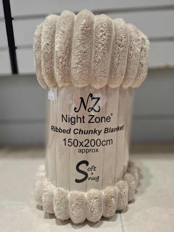 Night Zone Ribbed Chunky Blanket - Beige