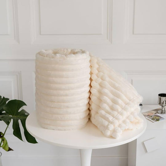 Night Zone Ribbed Chunky Blanket - Ivory