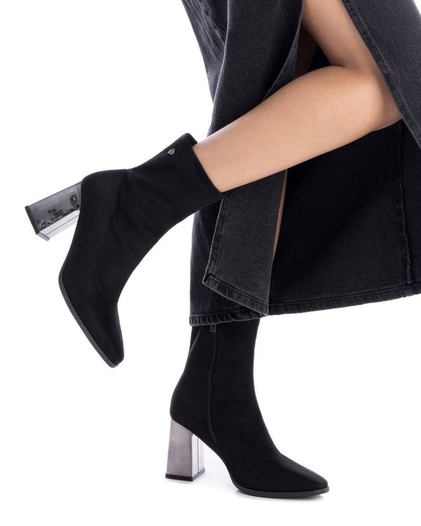 XTI Black Microfiber Ankle Boot - 143112