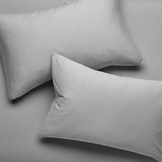 Lily Cotton Pair of pillowcases - Light Grey