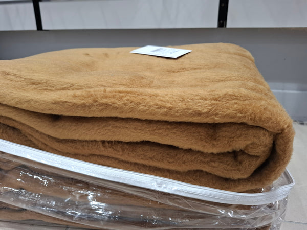 Mantrol Blanket - Bambu / Brown