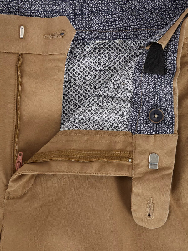 Daniel Grahame Drifter Chino  Beige