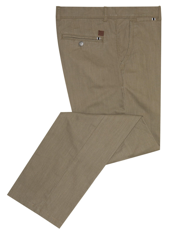 Douglas Preston Chinos - Beige