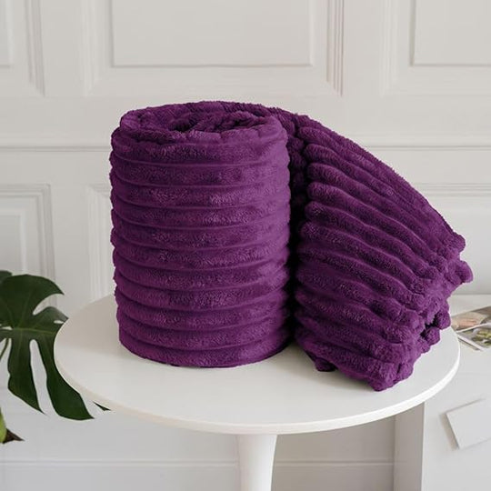 Night Zone Ribbed Chunky Blanket - Aubergine