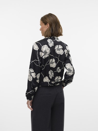 Vero Moda Elena Long Sleeve Bomber -Black