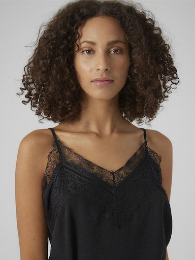 Vero Moda Alva Singlet Lace Top - Black