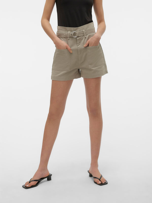 Vero Moda Talia High Rise Belt Shorts - Laurel Oak