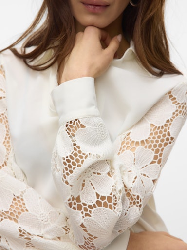 Vero Moda Nana Long Sleeve Lace Shirt - Snow White