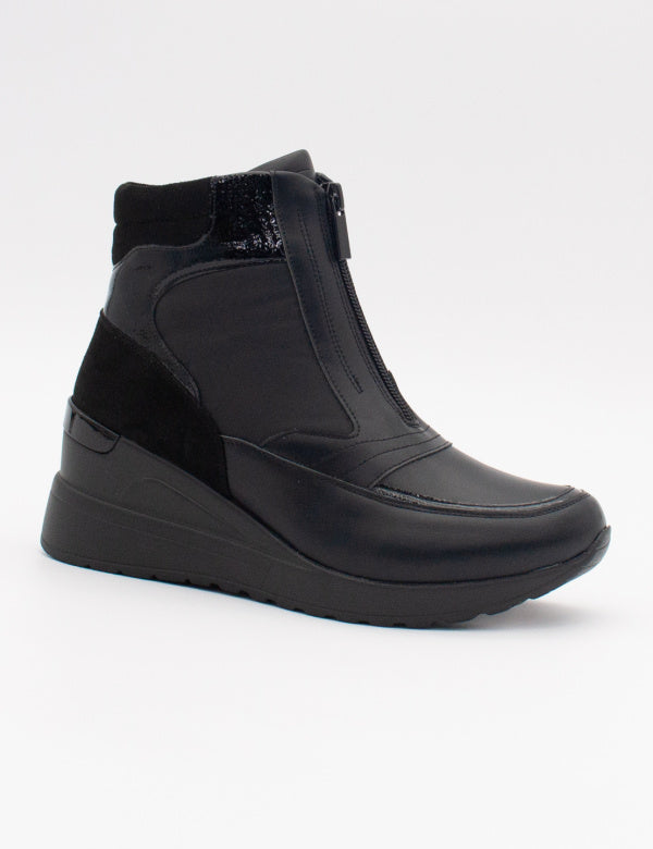 Llyod & Pryce For Her Adam - Stealth