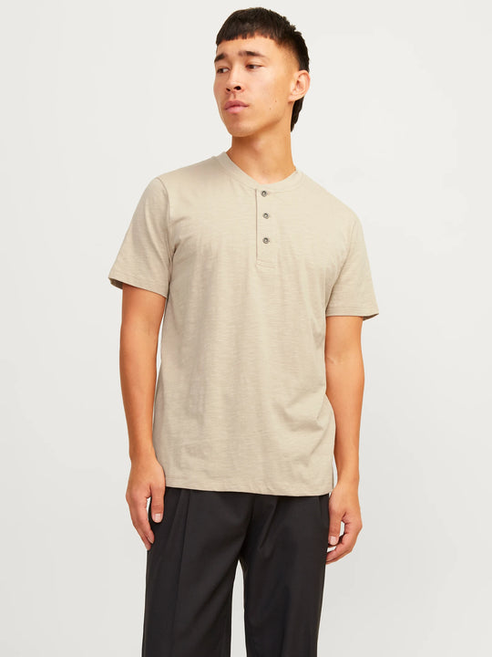 Jack & Jones Nixs Henley SS Tee - Sand